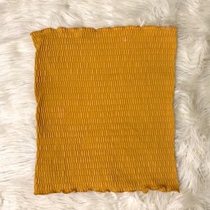 aura stretchy no sleeve shirt